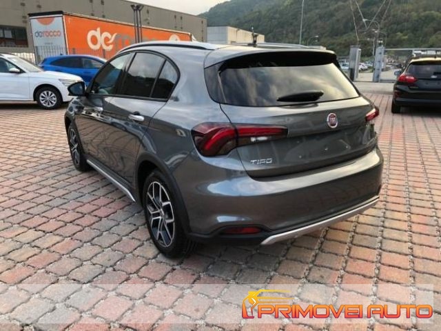 Fiat Tipo 1.0 5 porte City Cross, del 2022, in vendita a Castelnuovo Rangone (MO)