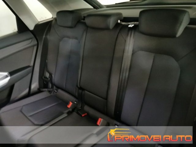 Audi Q3 35 TDI - foto 4 di 4