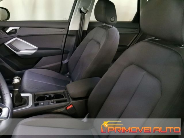 Audi Q3 35 TDI - foto 3 di 4