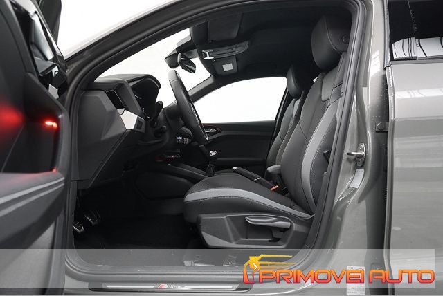 Audi A1 SPB 30 TFSI S line edition - foto 3 di 4