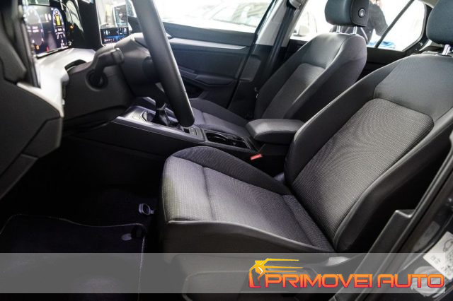 Volkswagen Golf 1.5 TSI 115 CV ACT km 0 a CASTELNUOVO RANGONE