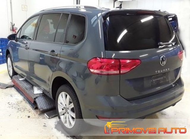 Volkswagen Touran 2.0 TDI 122 CV BlueMotion Technology usato a CASTELNUOVO RANGONE