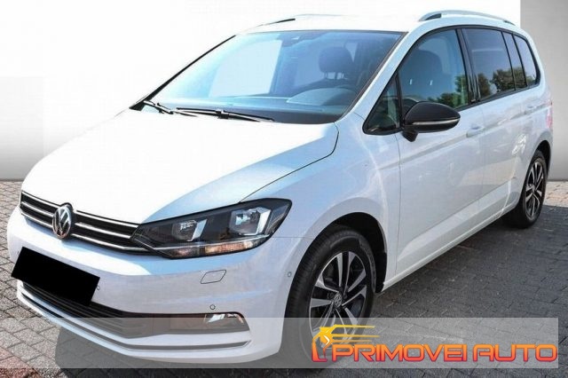 Volkswagen Touran 1.6 TDI 11 CV SCR DSG, del 2019, 36.000 km, in vendita a Castelnuovo Rangone (MO)