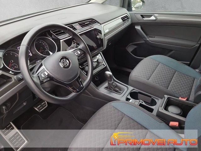 Volkswagen Touran 1.5 TSI EVO DSG BlueMotion Technology - foto 2 di 4