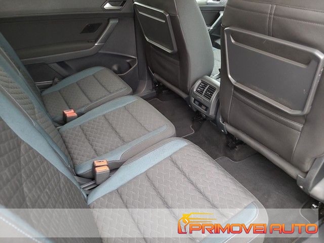 Volkswagen Touran 1.5 TSI EVO DSG BlueMotion Technology usato a CASTELNUOVO RANGONE