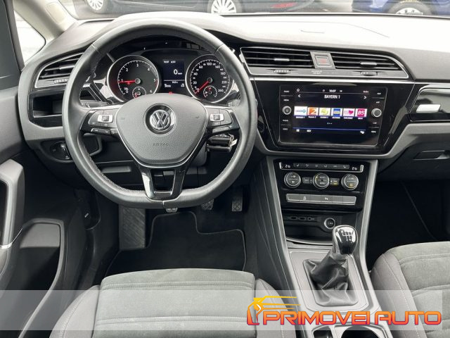 Volkswagen Touran 2.0 TDI 150 CV Comfortline usato a CASTELNUOVO RANGONE