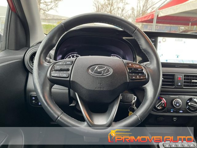 Hyundai i10 1.0 MPI AT Tech - foto 3 di 4