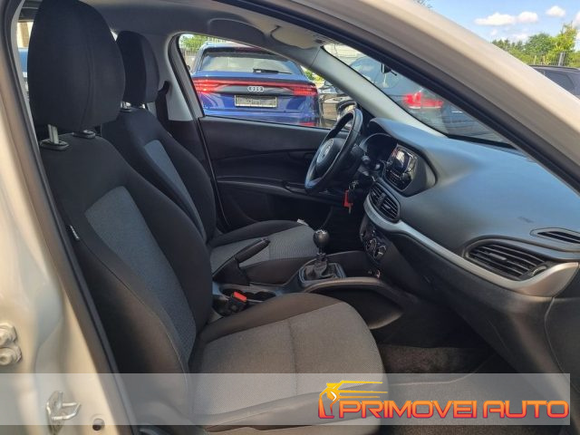 Fiat Tipo 1.4 4 porte Pop - foto 2 di 4