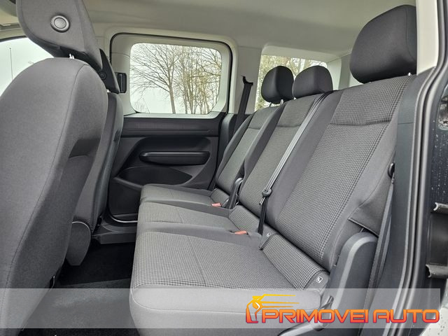 Volkswagen Caddy 1.5 TSI 114 CV DSG - foto 3 di 4