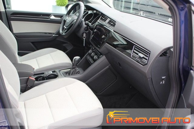 Volkswagen Touran 2.0 TDI 150 CV DSG Comfortline BlueMotion Technol. - foto 3 di 4