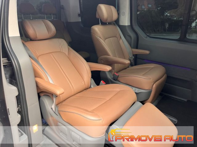 Hyundai STARIA 2.2 AT AWD 7 posti - foto 4 di 4