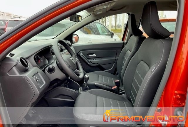 Dacia Duster 1.0 TCe GPL 4x2 Comfort - foto 2 di 4