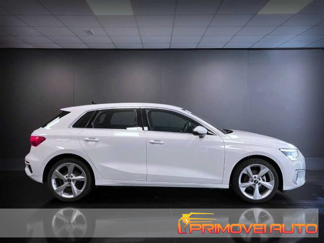 Audi A3 Sedan 35 TFSI S tronic Business Advanced, del 2023, 3.991 km, in vendita a Castelnuovo Rangone (MO)