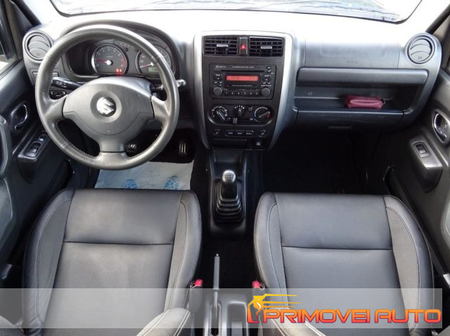 Suzuki Jimny 1.3i 16V cat 4WD Comfort usato a CASTELNUOVO RANGONE