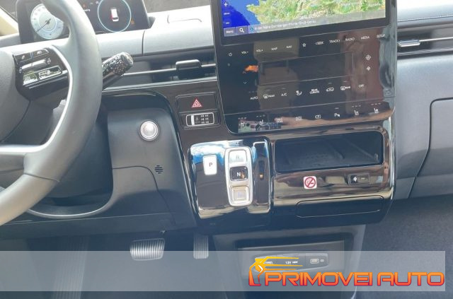 Hyundai STARIA 2.2 AT 2WD 9 posti usato a CASTELNUOVO RANGONE
