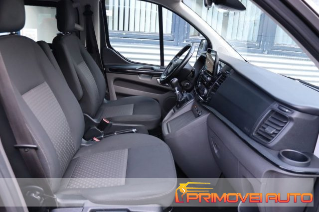 Ford Tourneo Custom 320 2.0 TDCi 130CV L2 Trend - foto 4 di 4