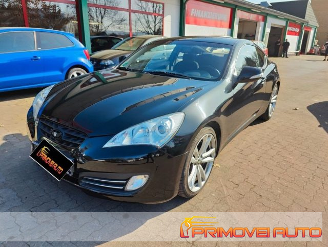 Hyundai Genesis Coupe 2.0 Turbo Sport - foto 3 di 4