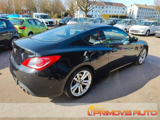 Hyundai Genesis Coupe 2.0 Turbo Sport, del 2012, 133.000 km, in vendita a Castelnuovo Rangone (MO)