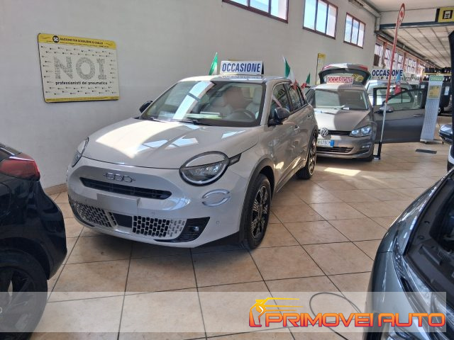 Fiat 600 Hybrid DCT MHEV - foto 1 di 4