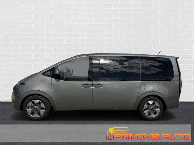 Hyundai STARIA 2.2 AT 9 POSTI km 0 a CASTELNUOVO RANGONE