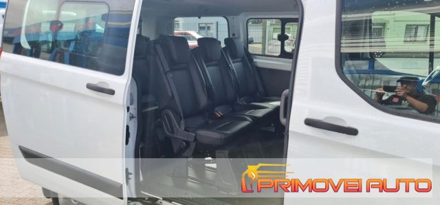 Ford Transit Custom 320 2.0 TDCi PL Combi Trend, del 2018, 44.500 km, in vendita a Castelnuovo Rangone (MO)