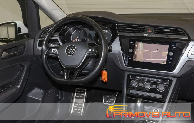 Volkswagen Touran 2.0 TDI 150 CV SCR DSG Active - foto 2 di 4