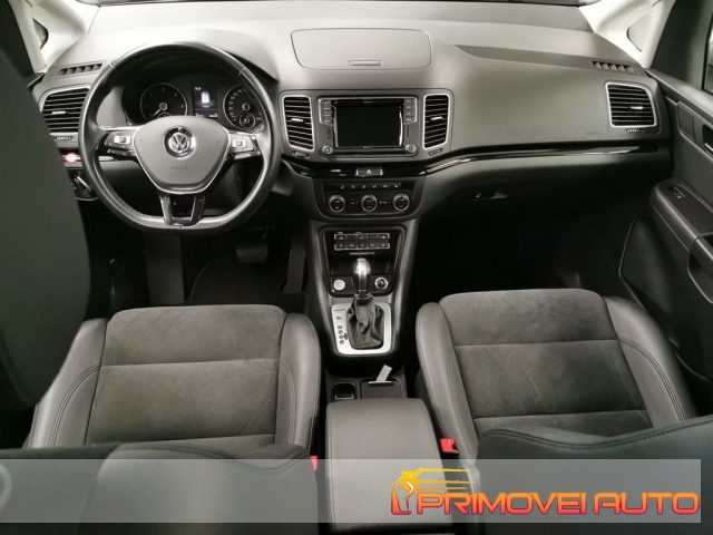 Volkswagen Sharan 2.0 TDI 177 CV SCR DSG 4MOT. Highline usato a CASTELNUOVO RANGONE