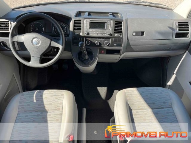 Volkswagen T5 Caravelle 2.0 TDI 84CV usato a CASTELNUOVO RANGONE