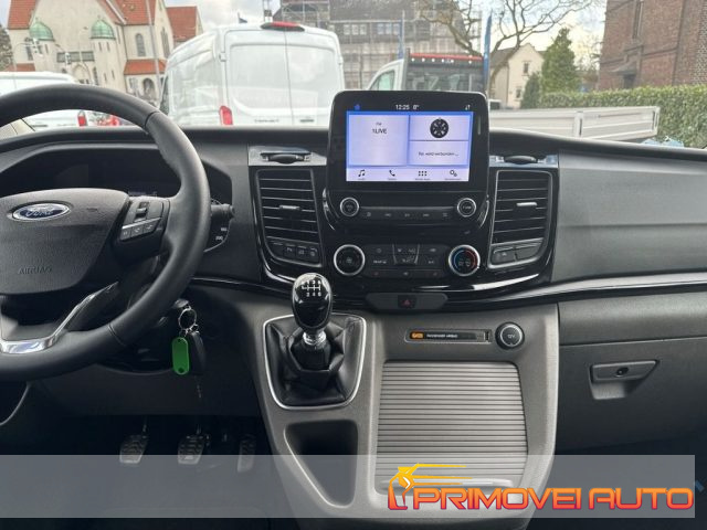 Ford Tourneo Custom 320 2.0 TDCi 130CV PC Trend usato a CASTELNUOVO RANGONE