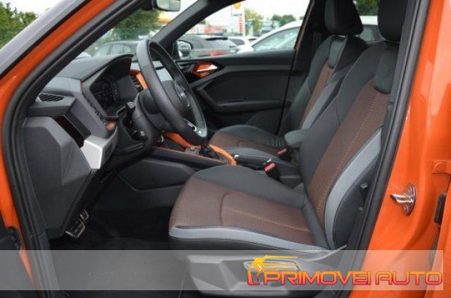 Audi A1 citycarver S line - foto 3 di 4