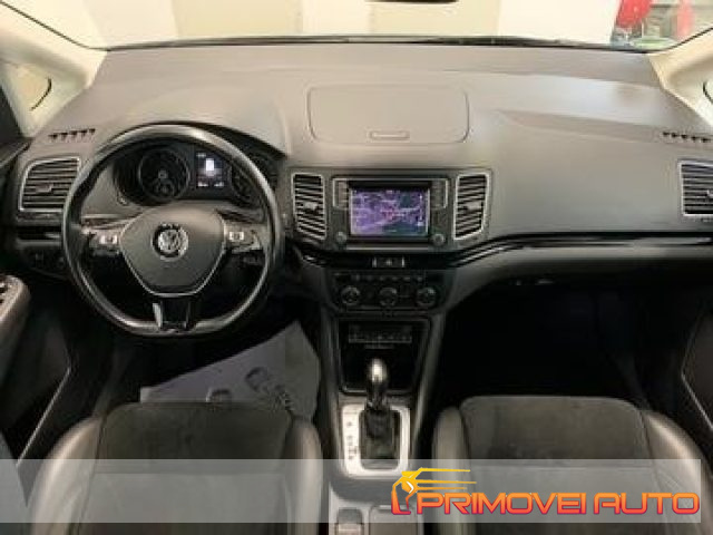 Volkswagen Sharan 2.0 TDI 177 CV SCR DSG 4MOT.Executive BlueMot.Tech usato a CASTELNUOVO RANGONE