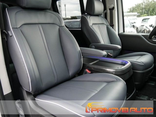 Hyundai STARIA 2.2 AT 2WD 7 posti Signature - foto 2 di 4