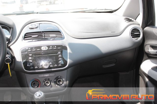 Fiat Punto Evo 1.4 5 porte Dynamic Natural Power, del 2010, 152.900 km, in vendita a Castelnuovo Rangone (MO)