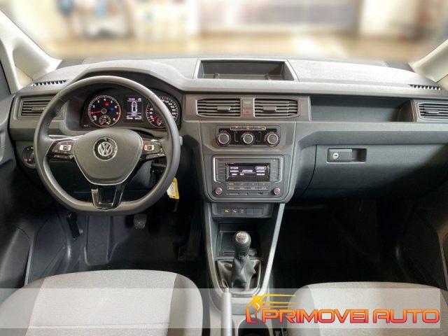 Volkswagen Caddy 1.0 TSI 102 CV Trendline Maxi usato a CASTELNUOVO RANGONE