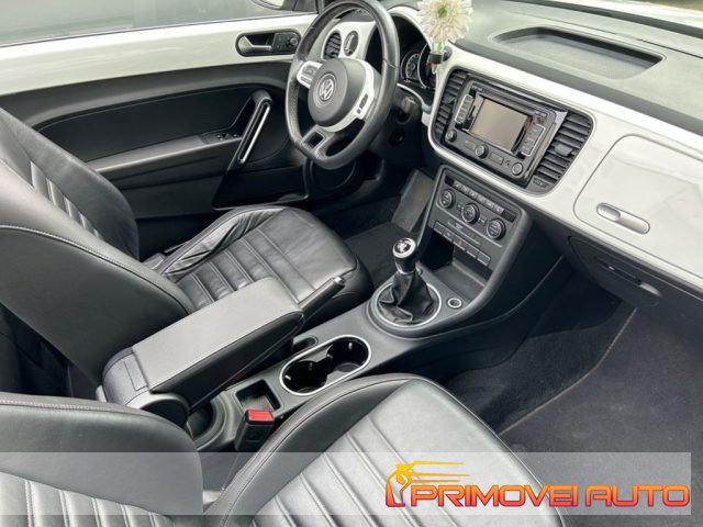 Volkswagen Maggiolino Cabrio 1.2 TSI Cup - foto 2 di 4