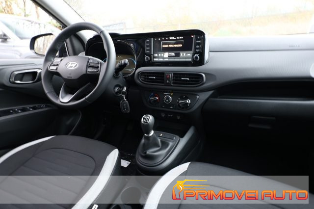 Hyundai i10 1.0 MPI 63 CV - foto 3 di 4