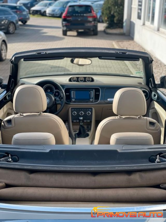 Volkswagen Maggiolino Cabrio 2.0 TSI Sport - foto 3 di 4