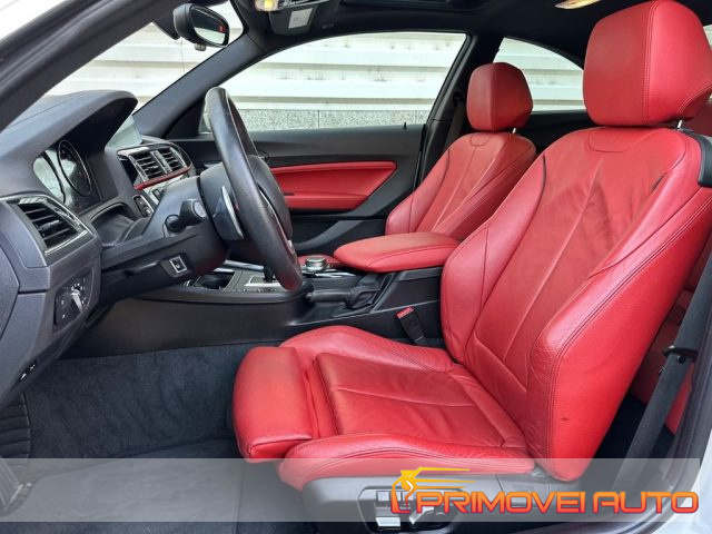 BMW 230 i Coupé Sport Line - foto 4 di 4