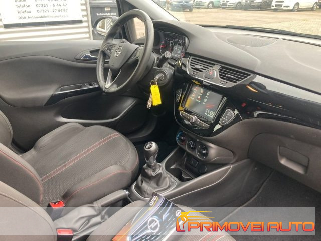 Opel Corsa 1.4 5 porte Color Edition usato a CASTELNUOVO RANGONE