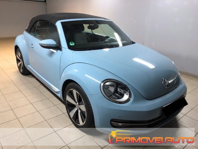Volkswagen Maggiolino Cabrio 1.2 TSI Design - foto 2 di 4