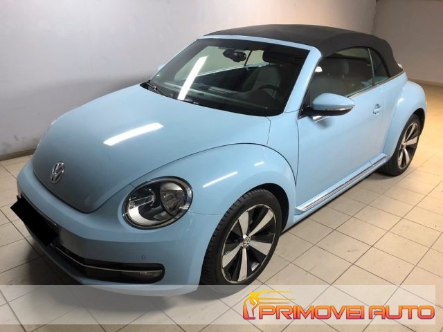 Volkswagen Maggiolino Cabrio 1.2 TSI Design usato a CASTELNUOVO RANGONE
