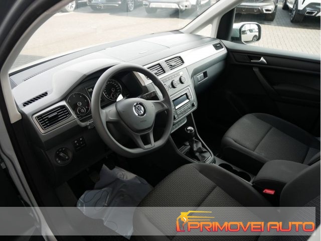 Volkswagen Caddy 2.0 TDI 102 CV Trendline usato a CASTELNUOVO RANGONE