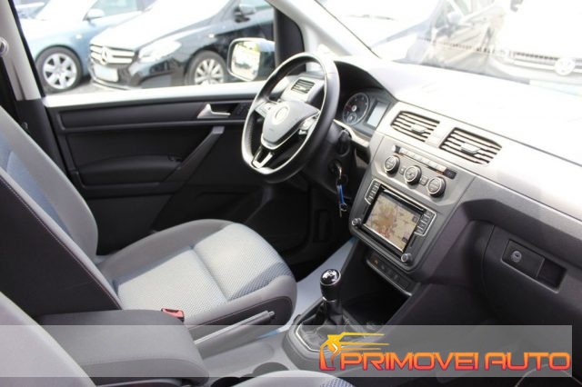 Volkswagen Caddy 2.0 TDI 102 CV Maxi - foto 2 di 4