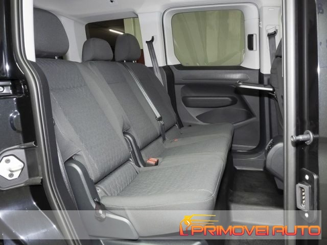 Volkswagen Caddy 2.0 TDI 102 CV Life usato a CASTELNUOVO RANGONE