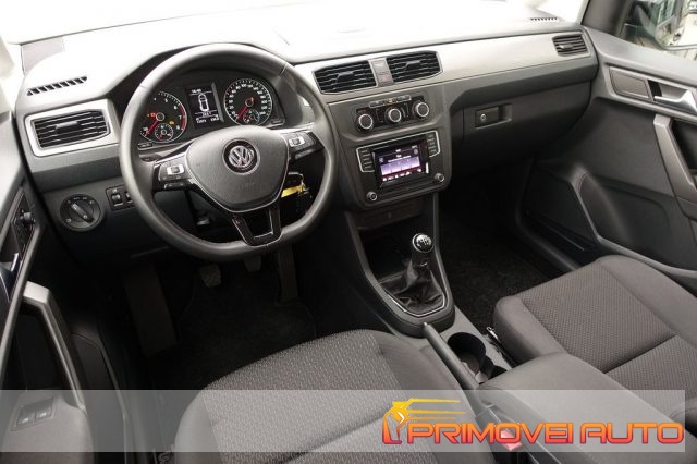 Volkswagen Caddy 1.0 TSI 102 CV Trendline usato a CASTELNUOVO RANGONE