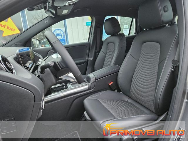 Mercedes-Benz GLA 200 Automatic Progressive - foto 3 di 4