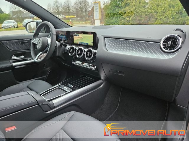Mercedes-Benz GLA 200 Automatic Progressive nuovo a CASTELNUOVO RANGONE