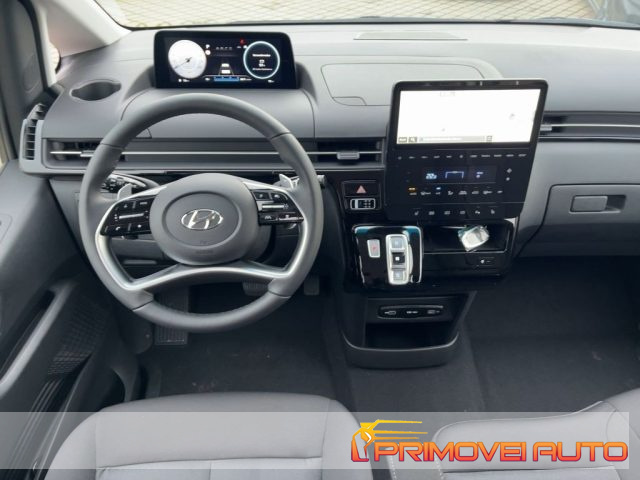 Hyundai STARIA 2.2 AT AWD 9 posti Trend km 0 a CASTELNUOVO RANGONE