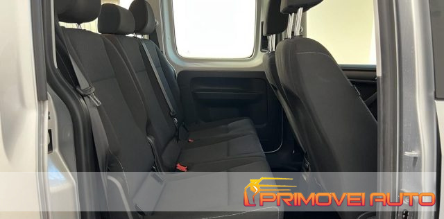 Volkswagen Caddy 1.4 TSI 125 CV 7p. Trend Maxi, del 2015, 110.000 km, in vendita a Castelnuovo Rangone (MO)