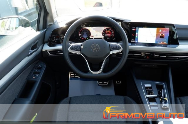 Volkswagen Golf 1.0 eTSI EVO DSG Move - foto 2 di 4